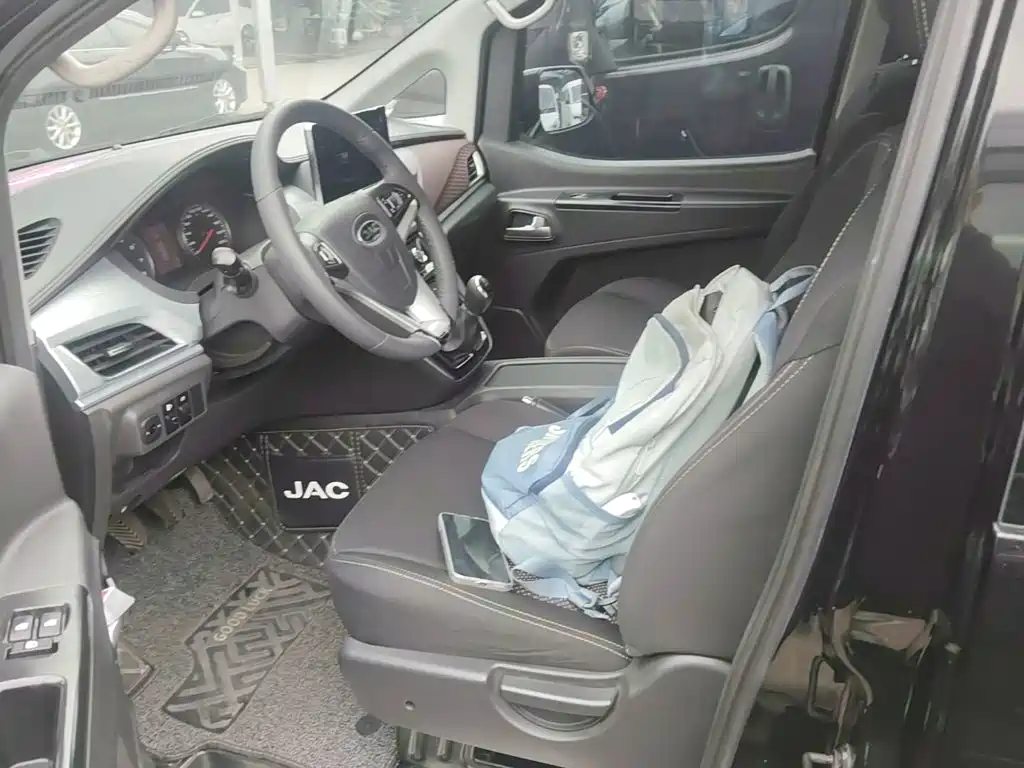 JAC Refine Refine M3 — фото 14