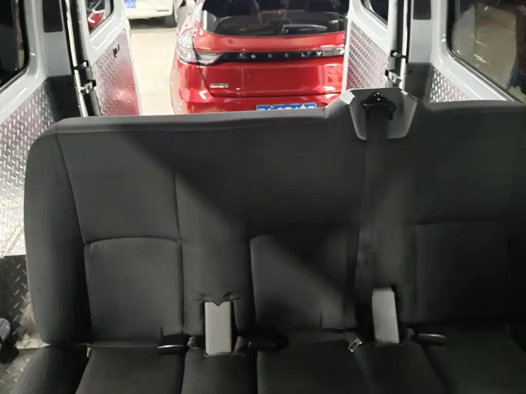 JMC Tesla — фото 8