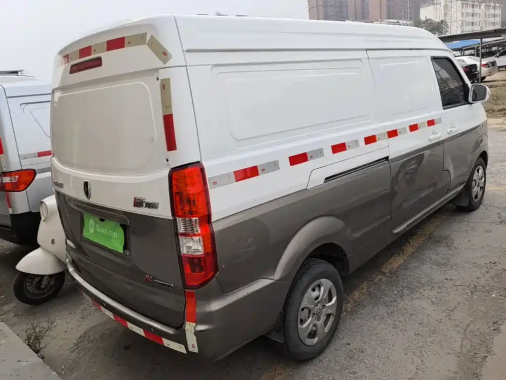 Jinbei Hiace X30L — фото 6