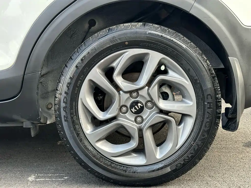 Kia KX1 — фото 21