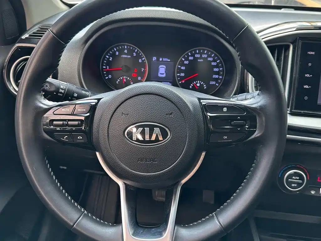 Kia KX1 — фото 7