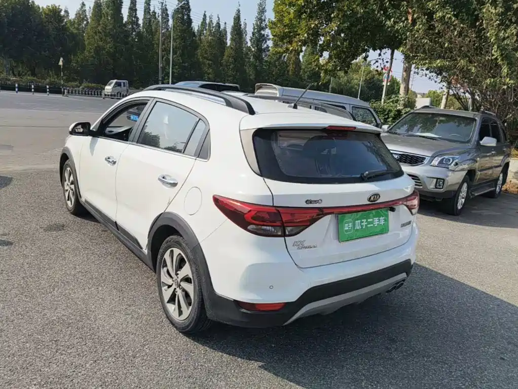 Kia KX Cross — фото 4