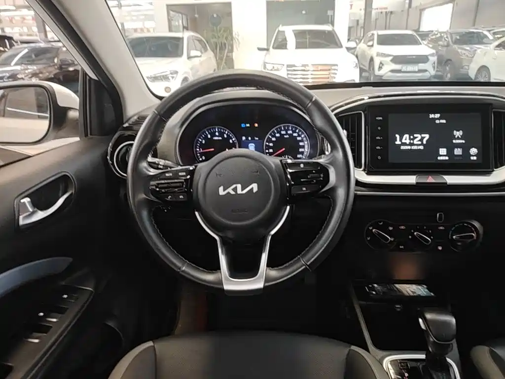 Kia KX1 — фото 10
