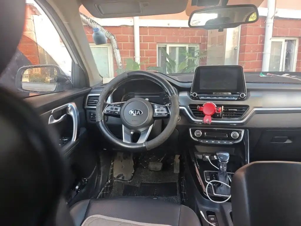 Kia Sportage — фото 2