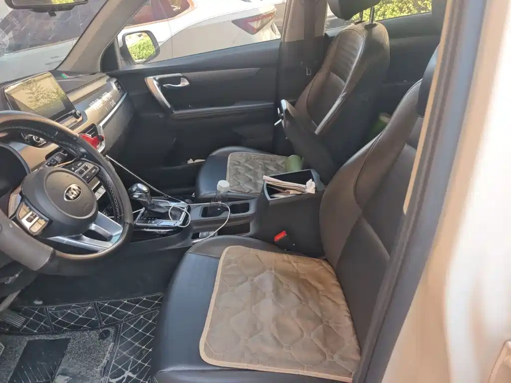 Kia Sportage — фото 7