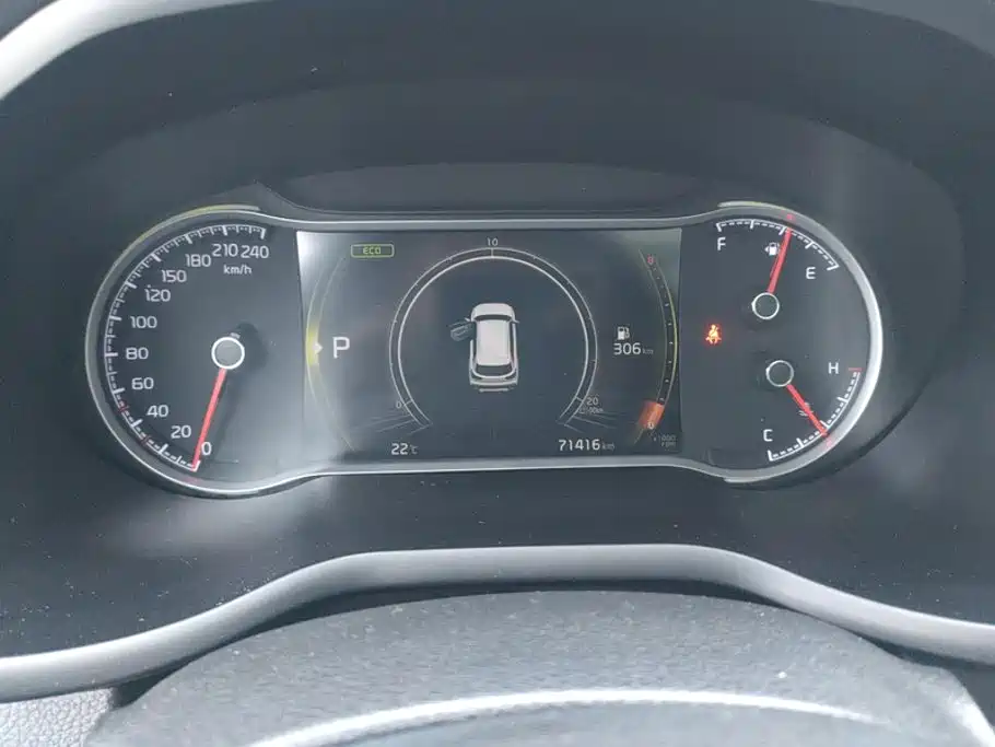 Kia Sportage — фото 14
