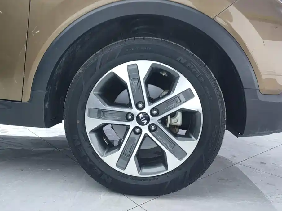 Kia Sportage — фото 6