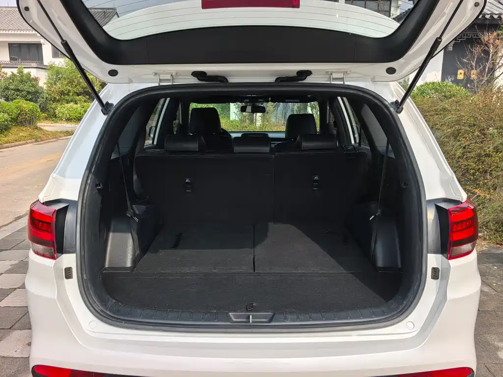 Kia KX7 — фото 20