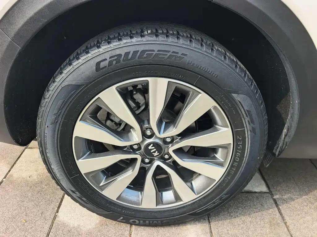 Kia KX7 — фото 22