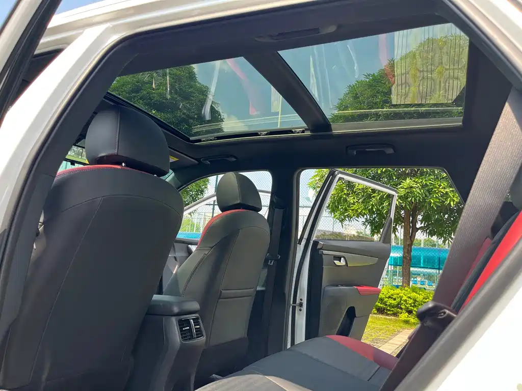 Kia Sportage — фото 19