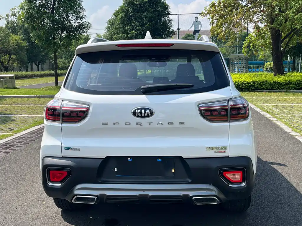 Kia Sportage — фото 6