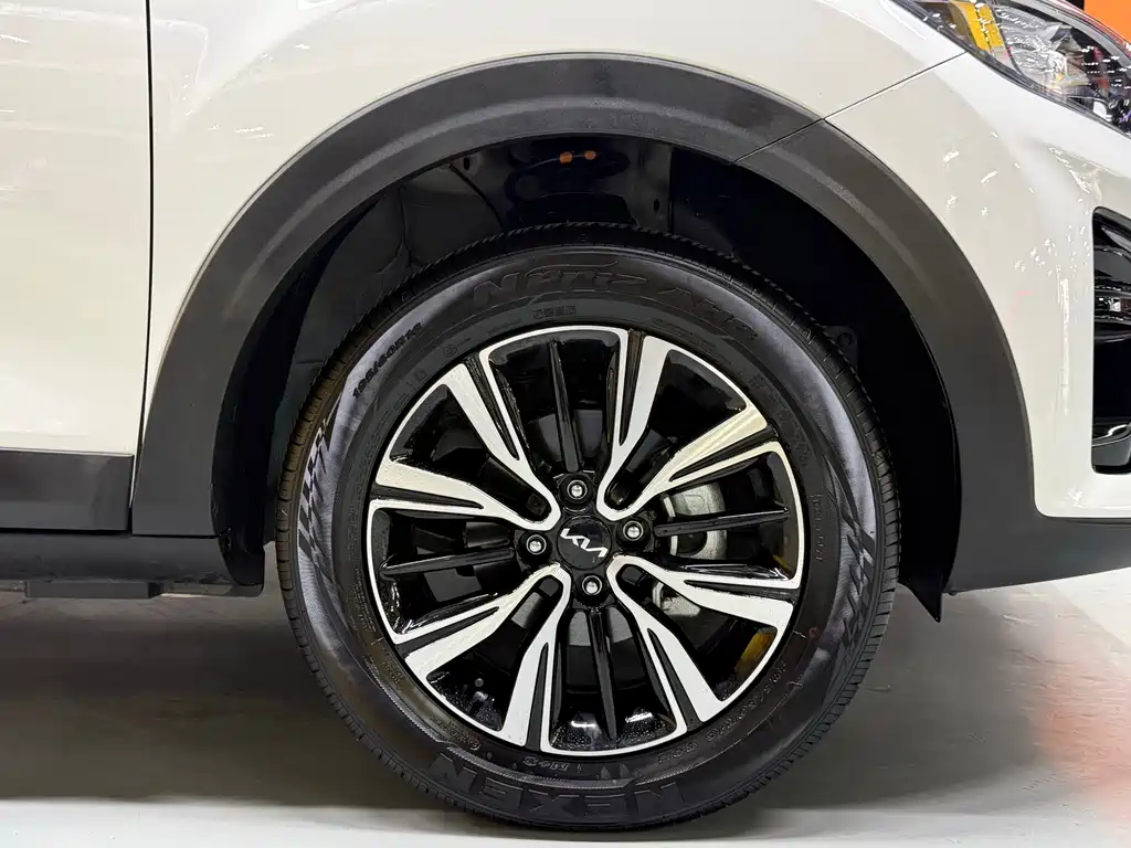Kia KX1 — фото 26