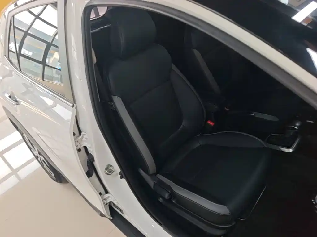 Kia KX1 — фото 24