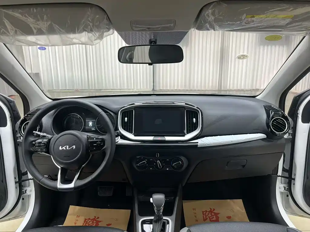 Kia KX1 — фото 8