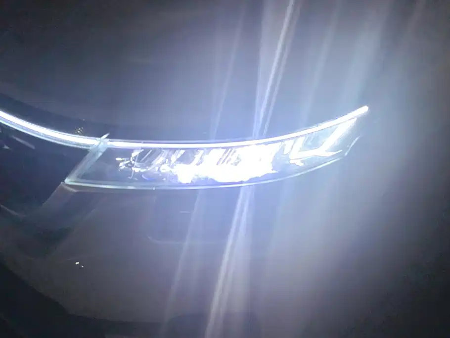 Kia KX3 — фото 5