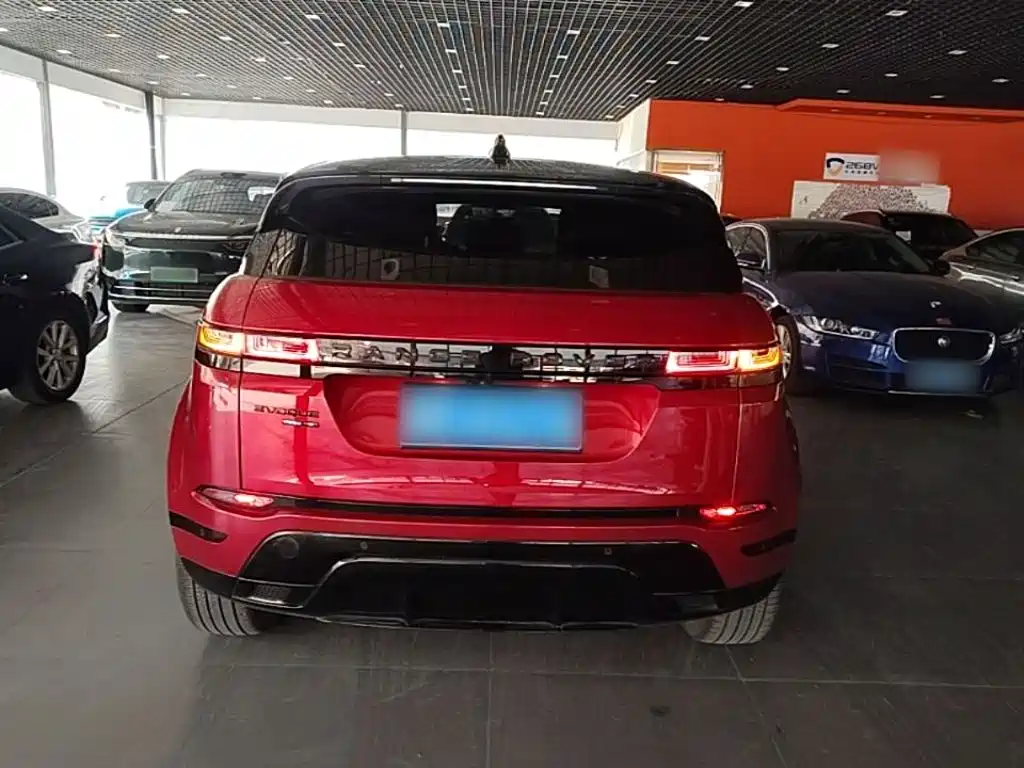 Land Rover Evoque — фото 5