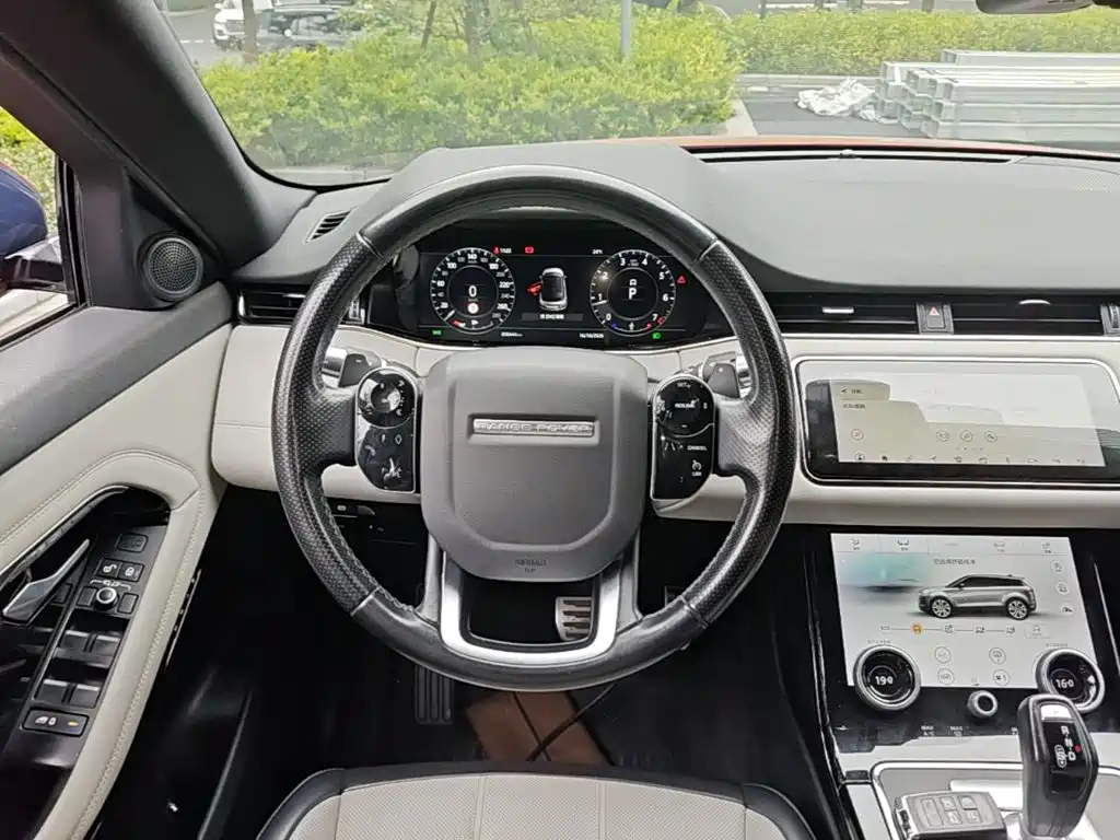 Land Rover Evoque — фото 10