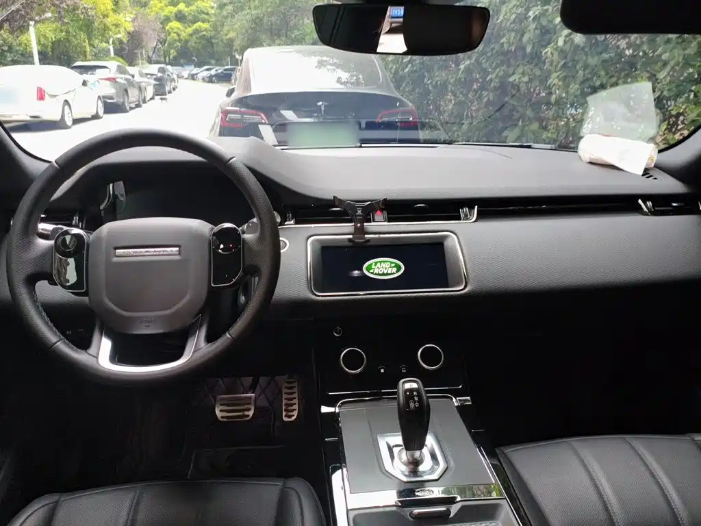 Land Rover Evoque — фото 5
