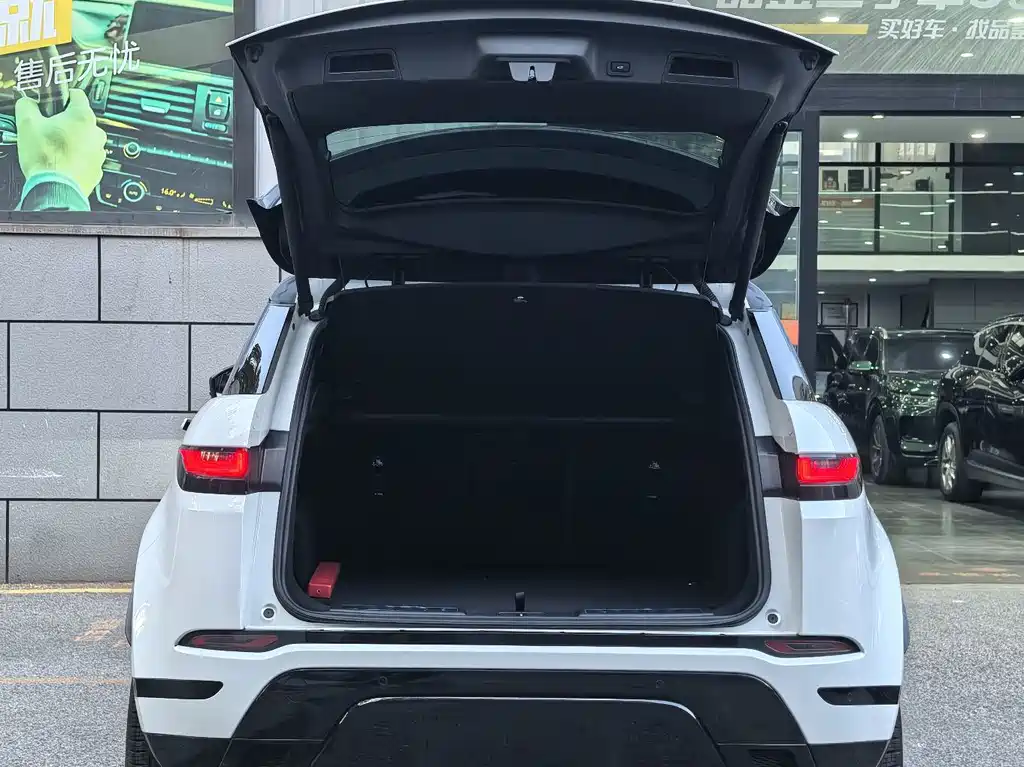 Land Rover Evoque — фото 5