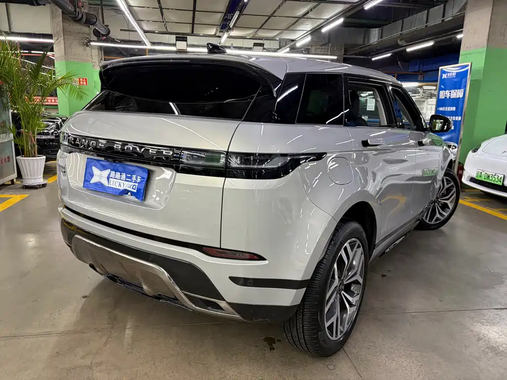 Land Rover Evoque — фото 4