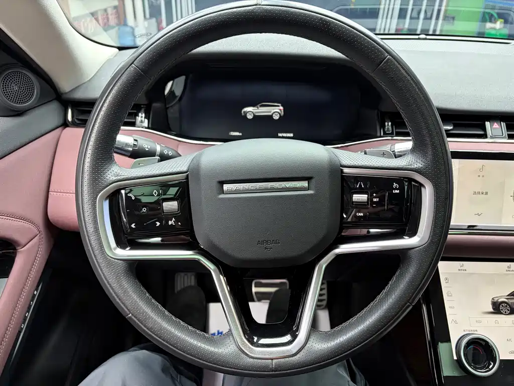 Land Rover Evoque — фото 10