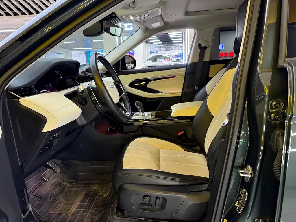 Land Rover Evoque — фото 5