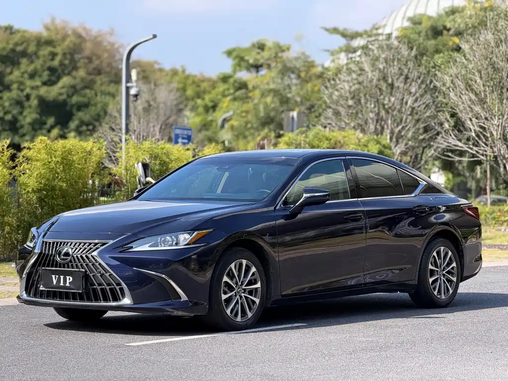 Lexus ES — фото 3