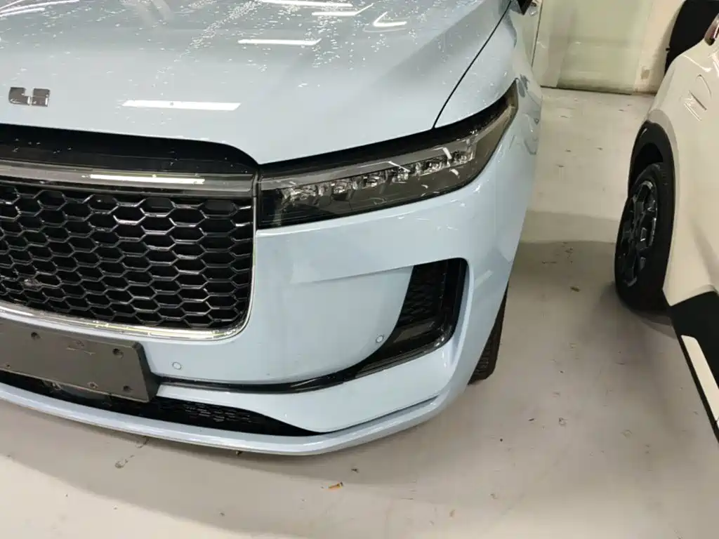 Li Auto Li ONE — фото 23