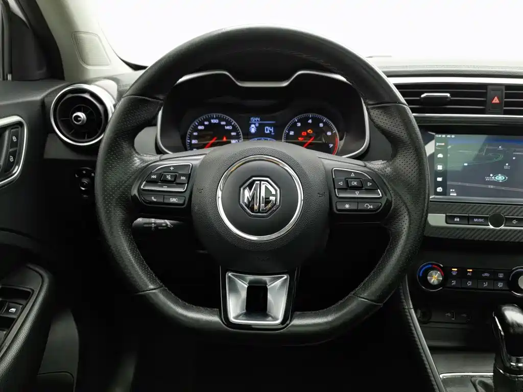 MG ZS — фото 11