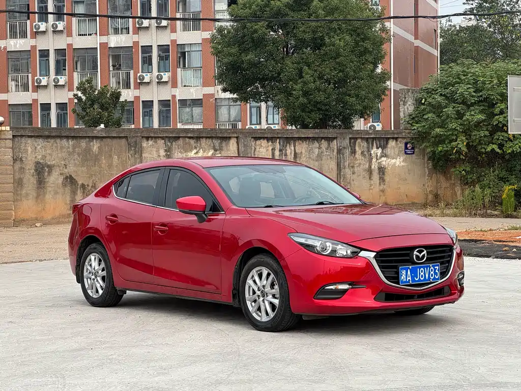 Mazda 3 Axela — фото 3