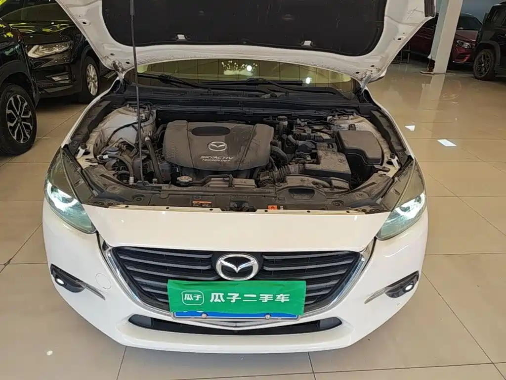 Mazda 3 Axela — фото 19