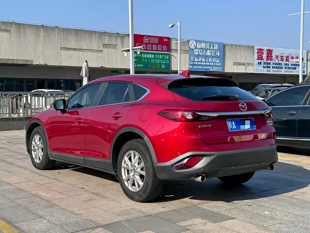 Mazda CX-4 — фото 7