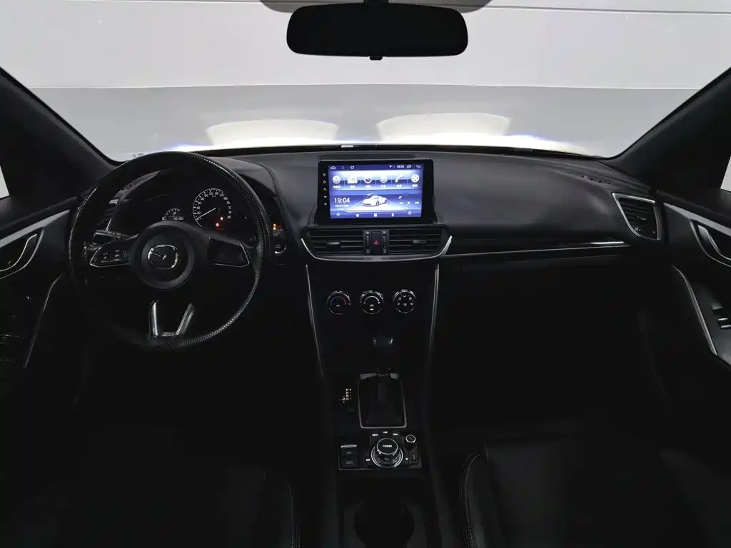 Mazda CX-4 — фото 5