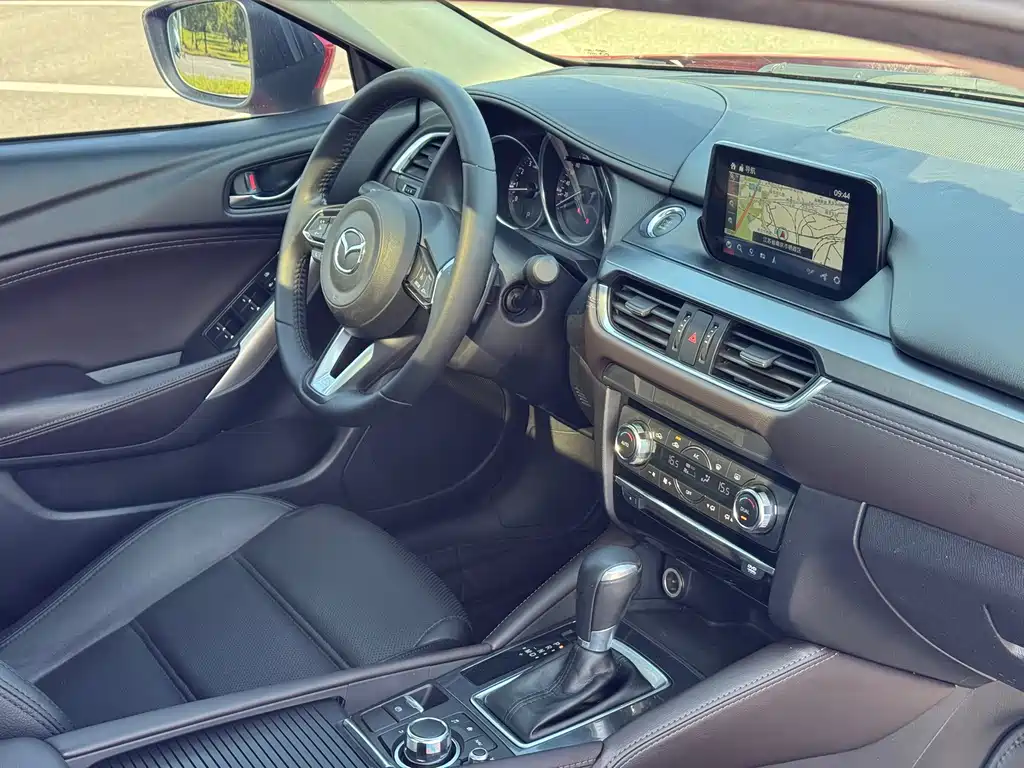 Mazda Atenza — фото 14