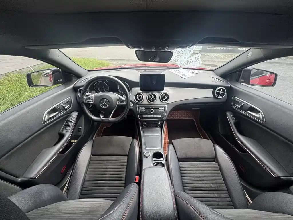 Mercedes-Benz CLA (Import) — фото 19