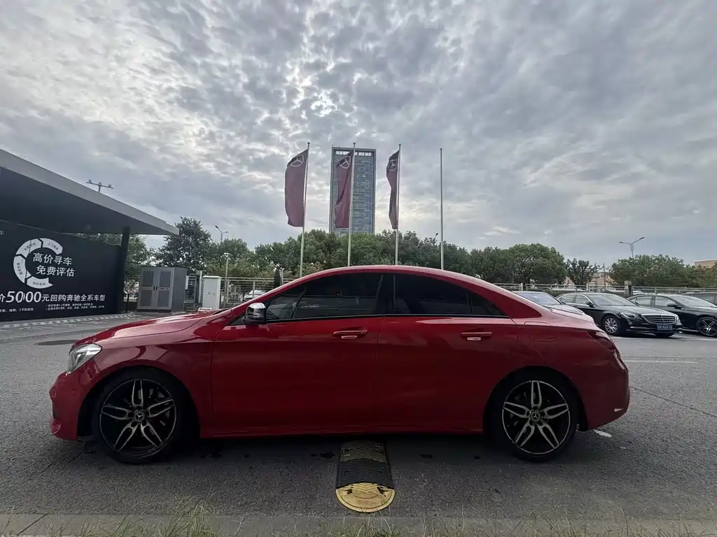 Mercedes-Benz CLA (Import) — фото 21