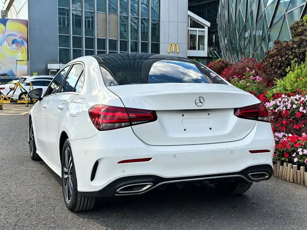 Mercedes-Benz A-Class — фото 14