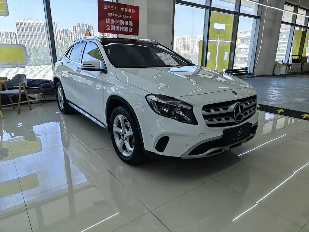 Mercedes-Benz GLA — фото 3