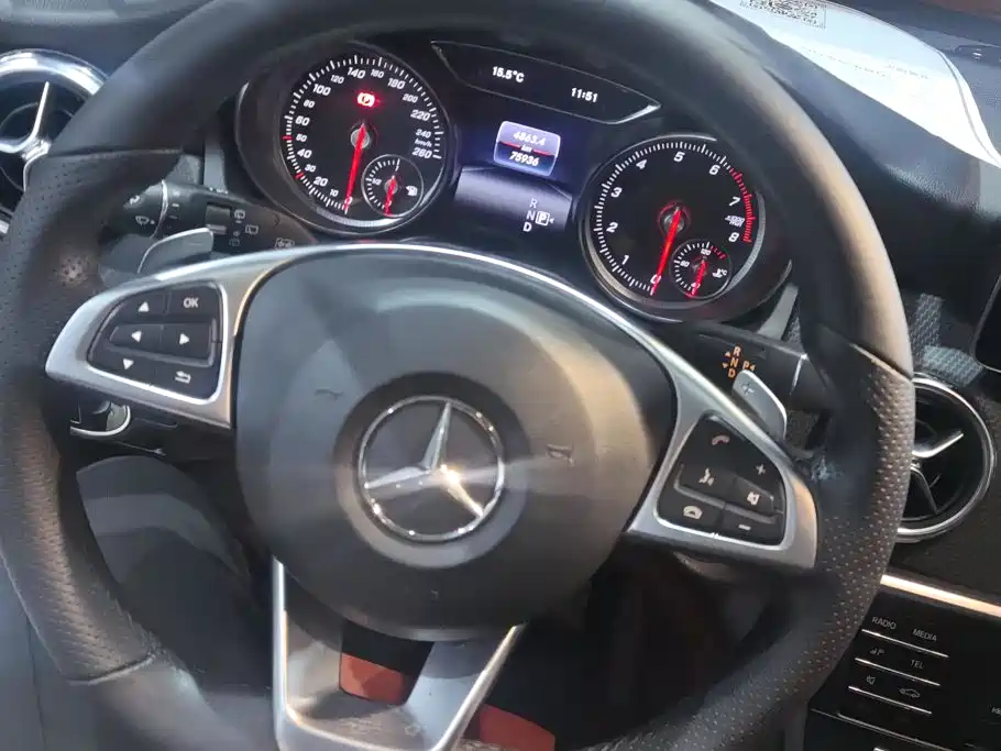 Mercedes-Benz GLA — фото 15