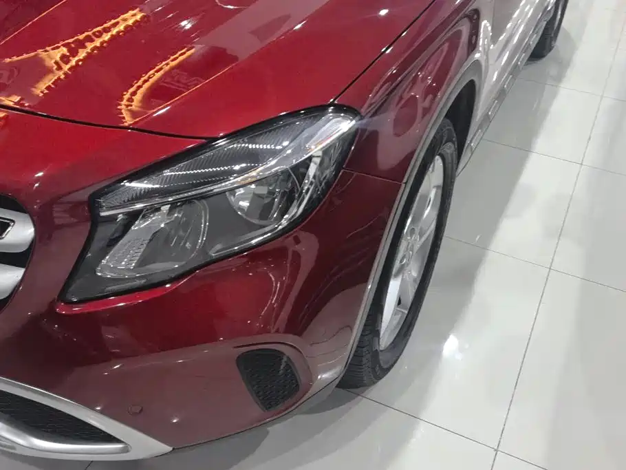 Mercedes-Benz GLA — фото 5