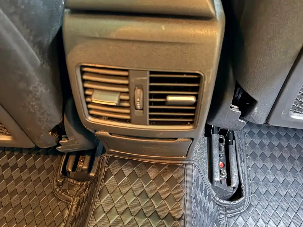 Mercedes-Benz GLA — фото 15