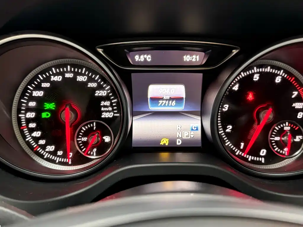 Mercedes-Benz GLA — фото 20
