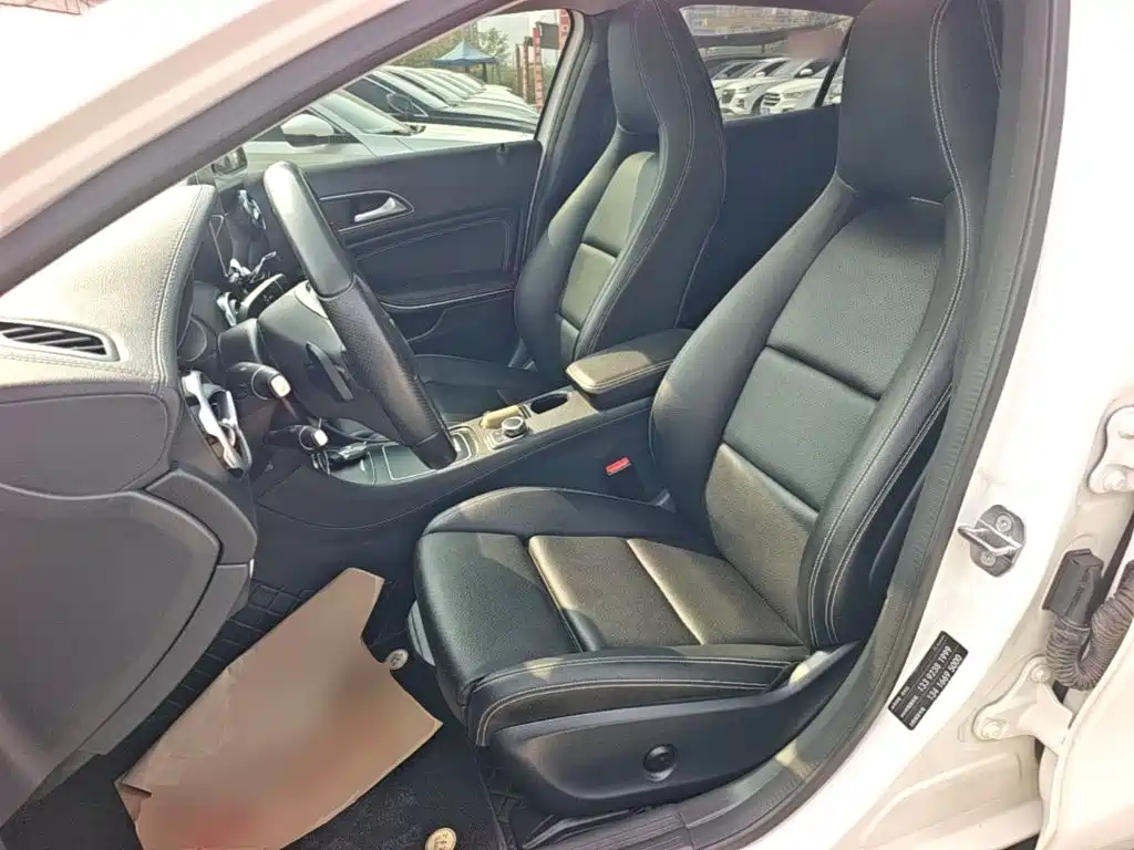 Mercedes-Benz GLA — фото 14