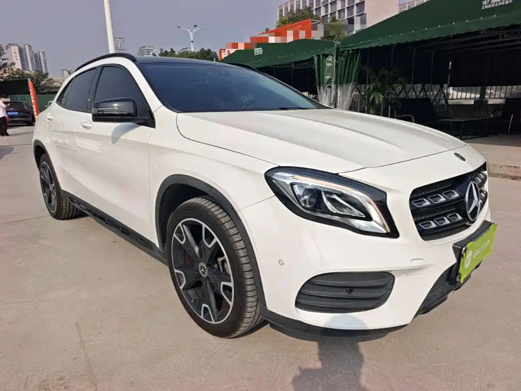 Mercedes-Benz GLA — фото 3