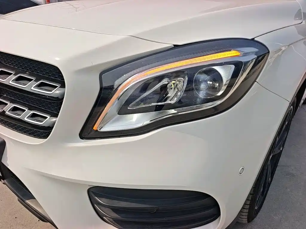 Mercedes-Benz GLA — фото 23