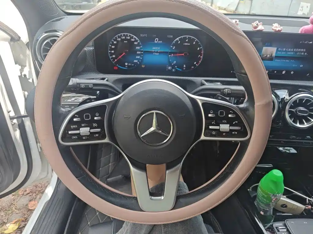Mercedes-Benz A-Class (Import) — фото 11