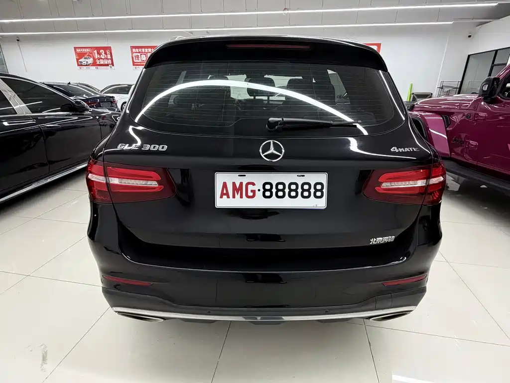 Mercedes-Benz GLC — фото 14