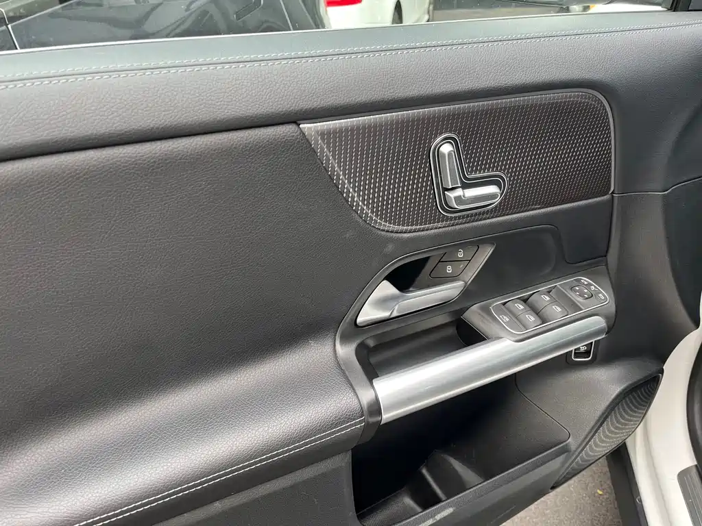 Mercedes-Benz GLA — фото 3