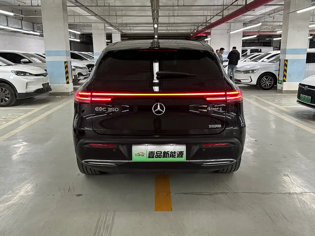 Mercedes-Benz EQC — фото 5