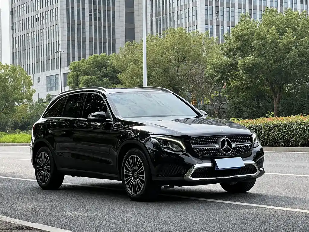 Mercedes-Benz GLC — фото 2